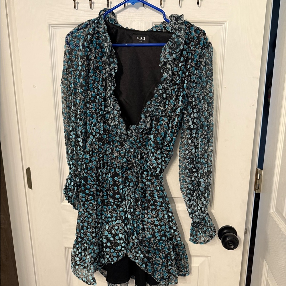Vici Black and Blue Floral Blouse